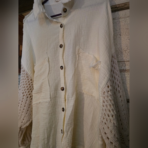 POL Oversize Boho Style Knit Sleeve Button-Down Shirt Blouse Small Fits Up 2 LG - Picture 2 of 7